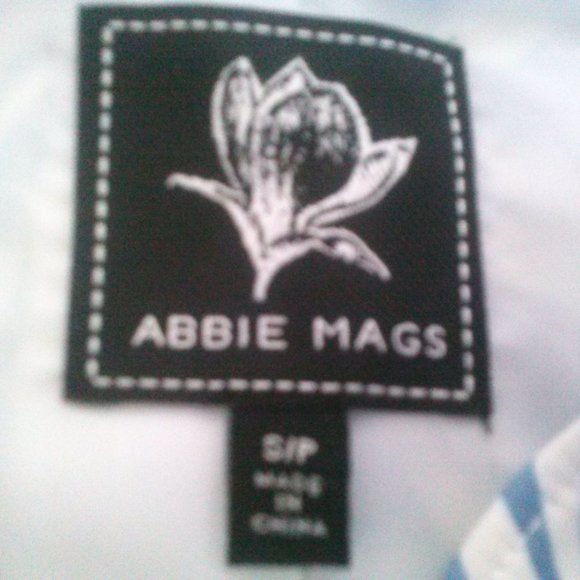Abbie Mags jacket size small euc - Picture 4 of 5
